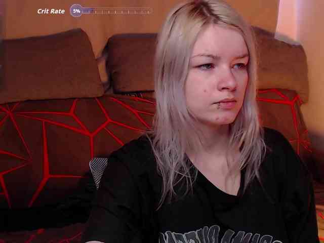 CherryNight666 webcam