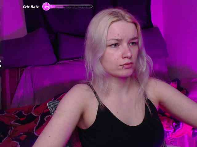 CherryNight666 webcam