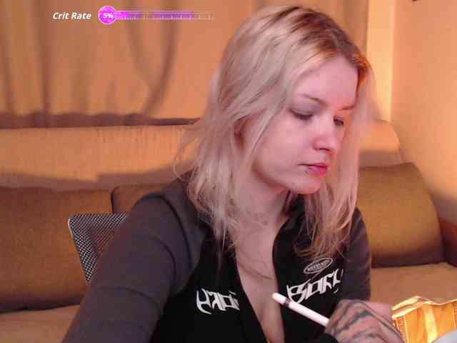 CherryNight666 webcam