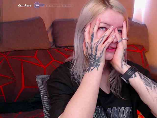 CherryNight666 webcam