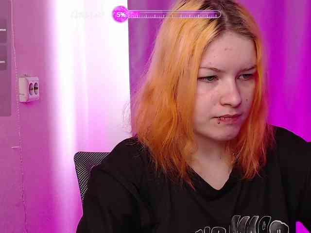 CherryNight666 webcam