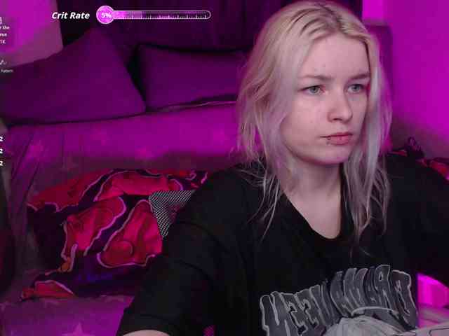 CherryNight666 webcam