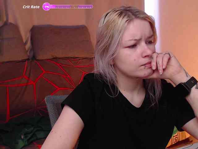 CherryNight666 webcam