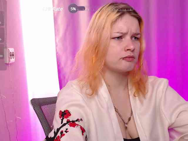 CherryNight666 webcam