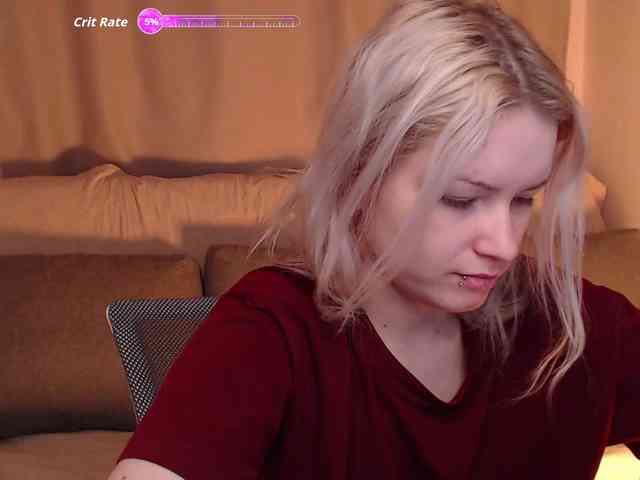CherryNight666 webcam