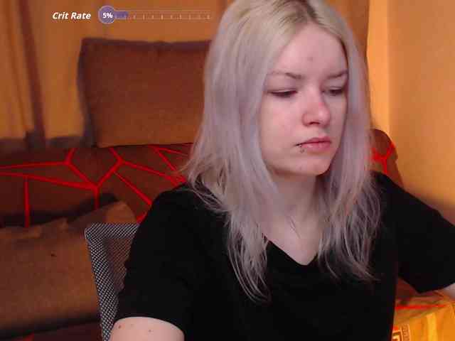 CherryNight666 webcam