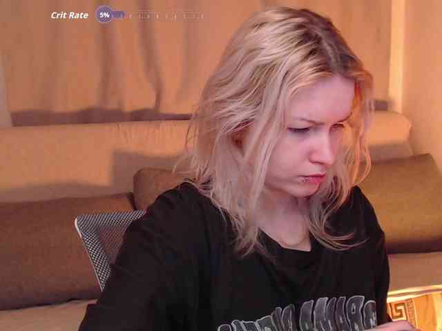 CherryNight666 webcam