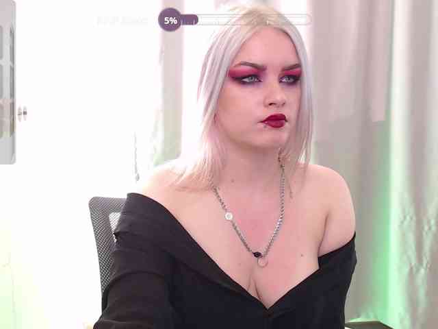 CherryNight666 webcam