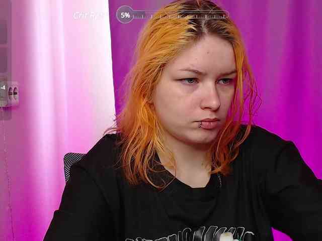 CherryNight666 webcam