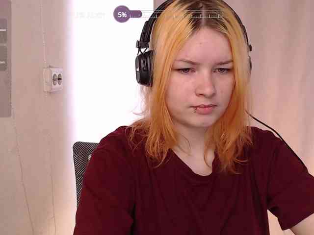 CherryNight666 webcam