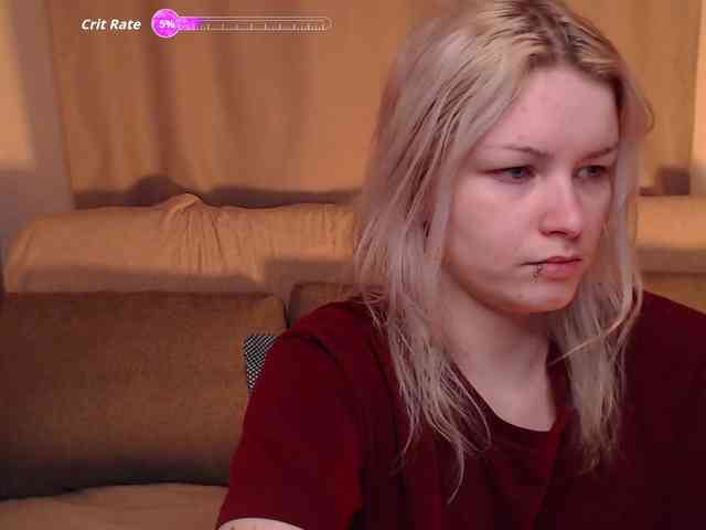 CherryNight666 webcam