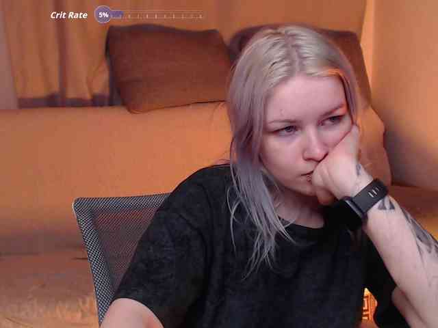 CherryNight666 webcam