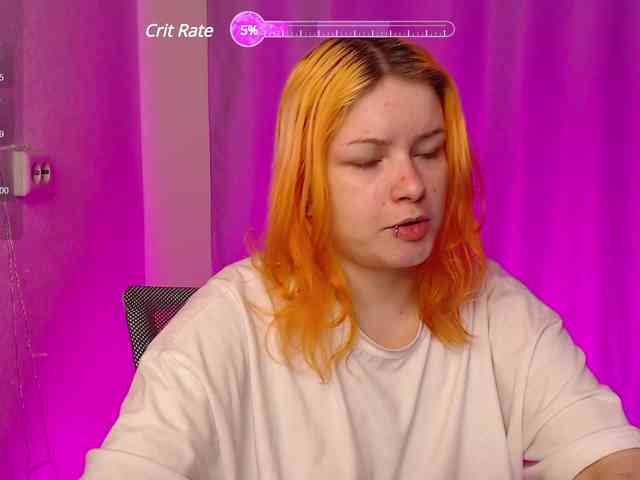 CherryNight666 webcam