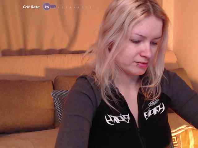 CherryNight666 webcam