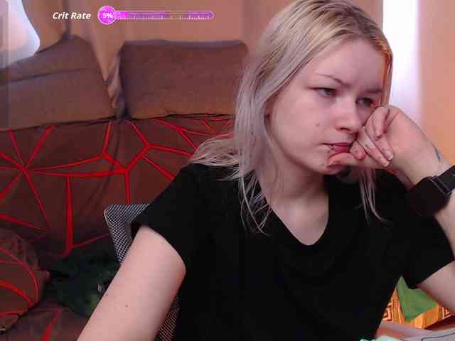 CherryNight666 webcam