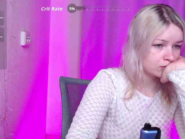 CherryNight666 webcam