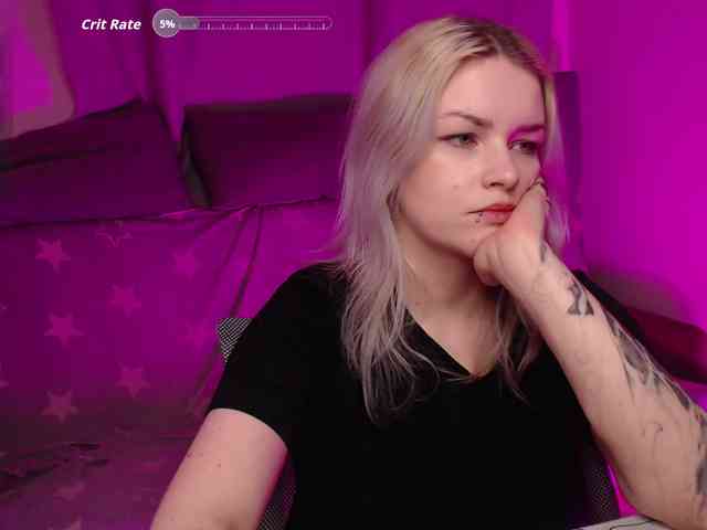 CherryNight666 webcam