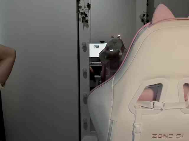 live chatting Lissazmark2