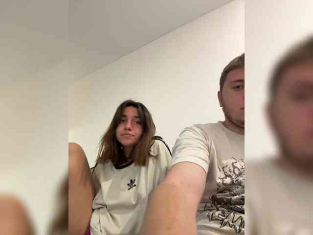 lissazmark2 Live Webcam on BongaCams