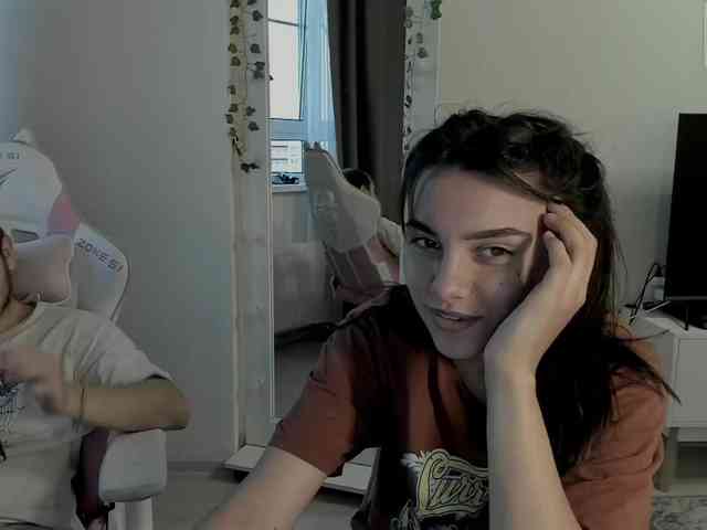 lissazmark2 Live Webcam on BongaCams