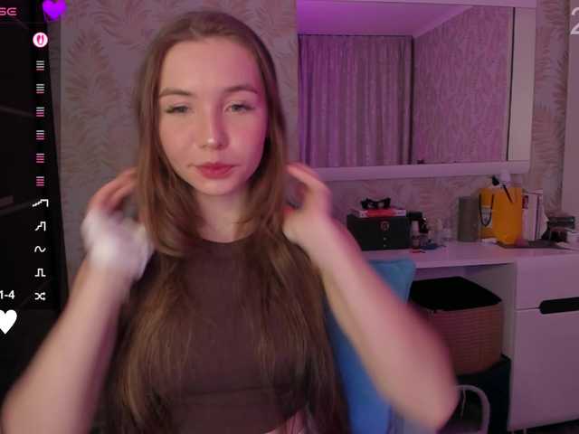 Profile and Statistics for YonaBones on BongaCams