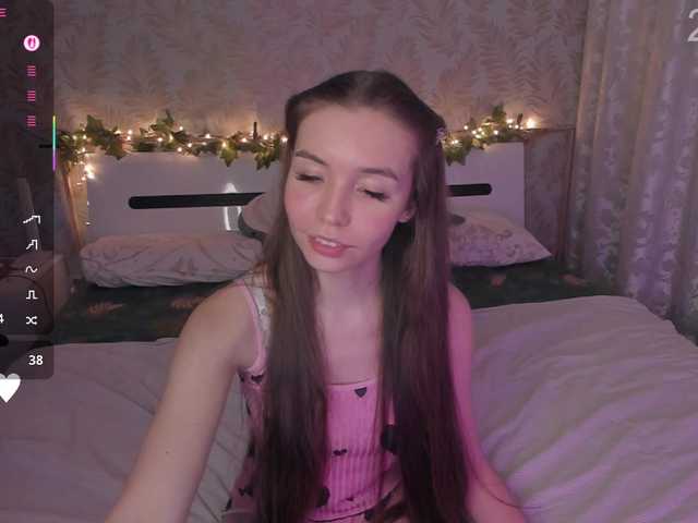 YonaBones's BongaCams show and profile