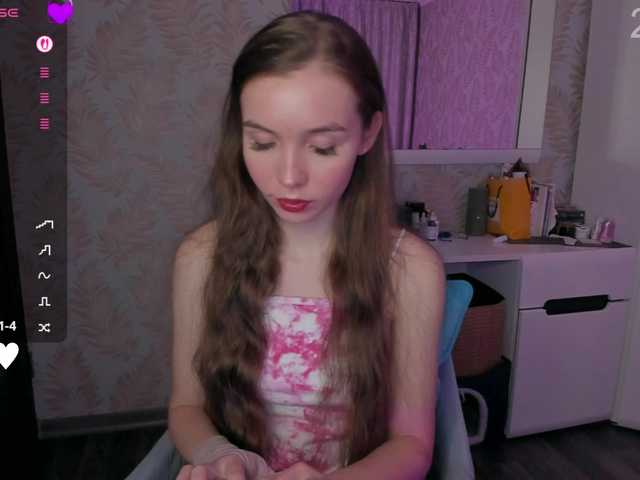 YonaBones's BongaCams show and profile