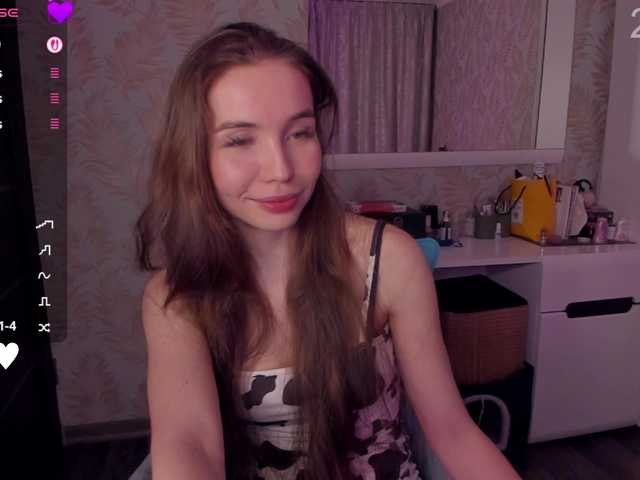 YonaBones's BongaCams show and profile