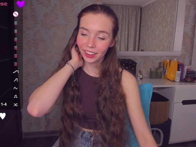 YonaBones's BongaCams show and profile