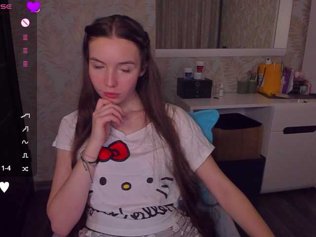 YonaBones's BongaCams show and profile