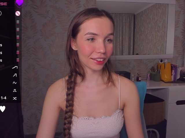 YonaBones's BongaCams show and profile