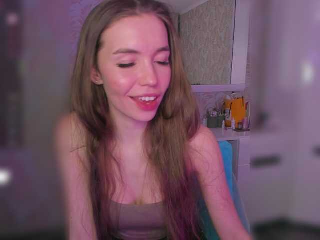 YonaBones's BongaCams show and profile