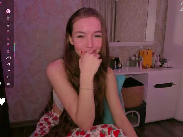 YonaBones's BongaCams show and profile