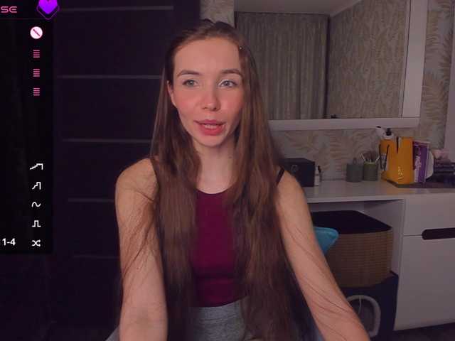 YonaBones's BongaCams show and profile