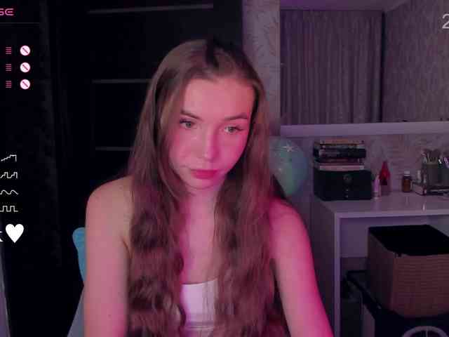 YonaBones webcam