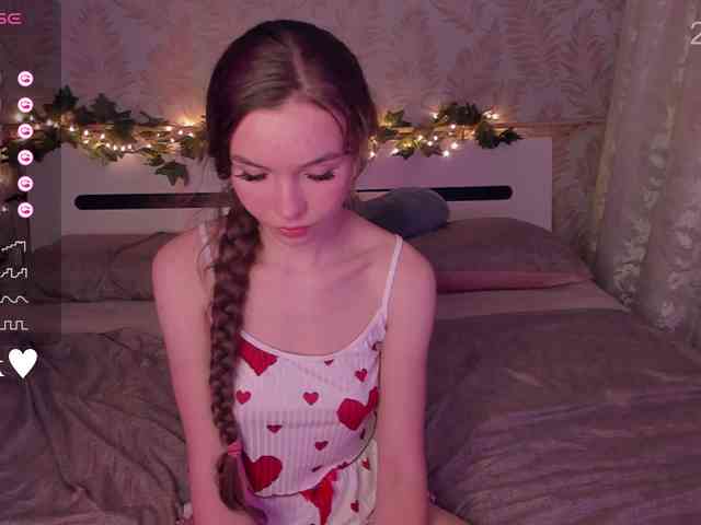 YonaBones webcam