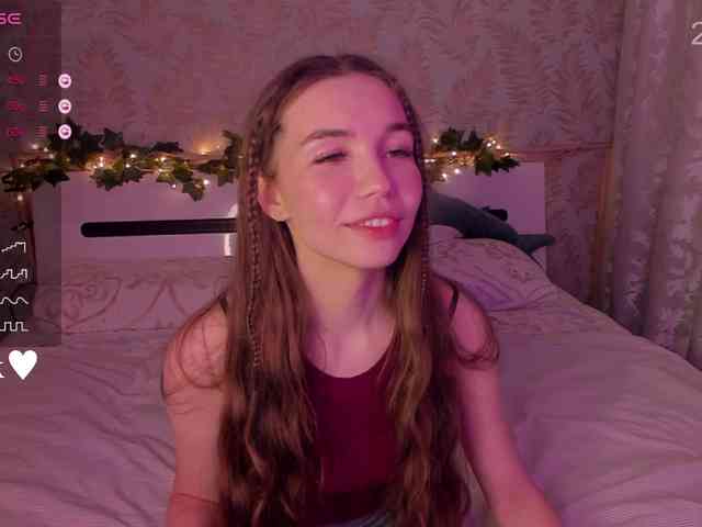 YonaBones webcam
