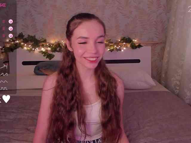 YonaBones webcam