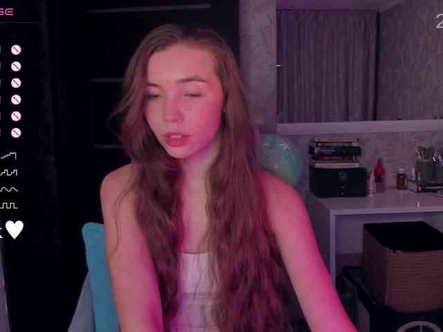 YonaBones webcam
