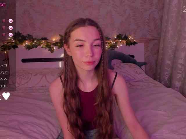 YonaBones webcam