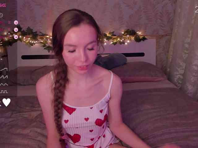 YonaBones webcam