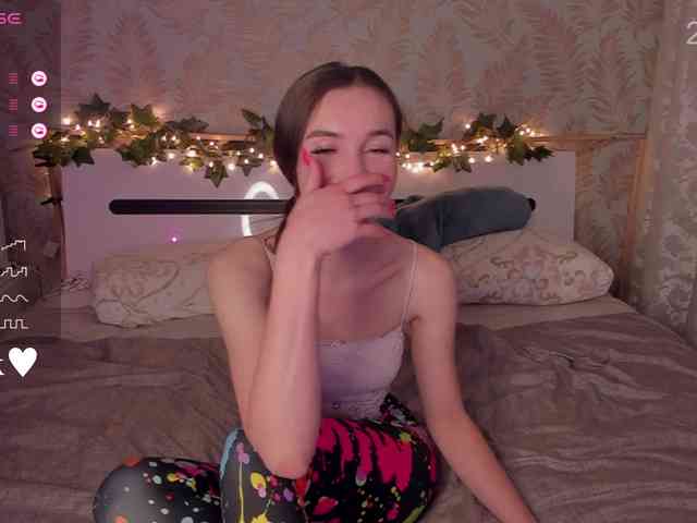 YonaBones webcam