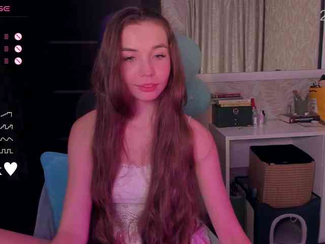 YonaBones webcam