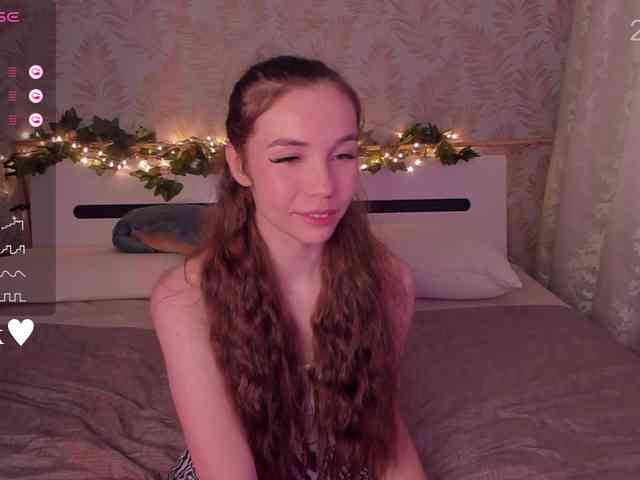 YonaBones webcam