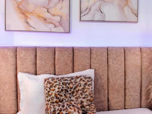 miahkumar- webcam bongacams model stream image