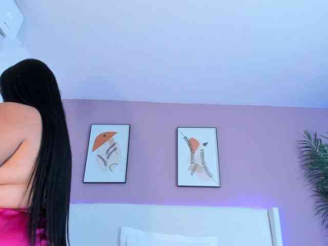 miahkumar- webcam