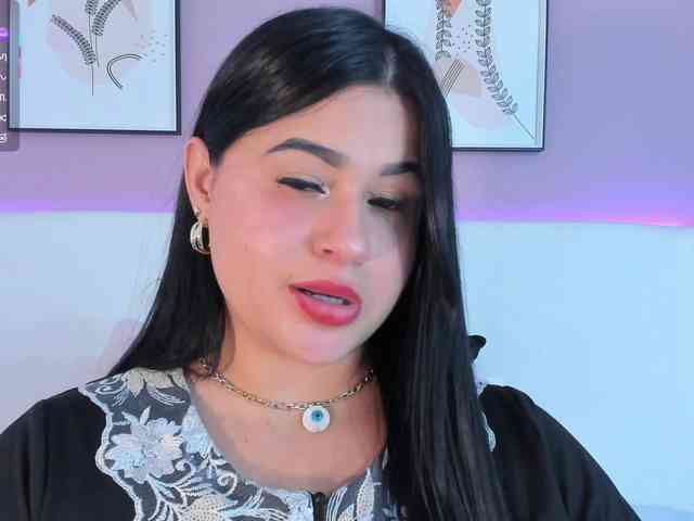 miahkumar- webcam