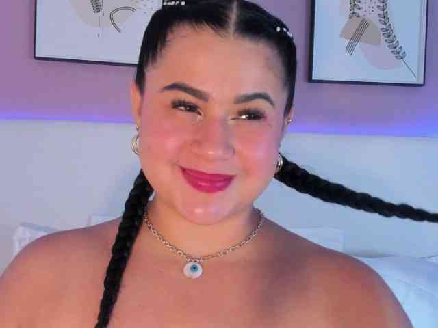 miahkumar- webcam
