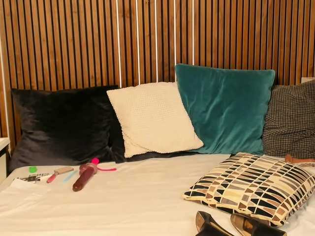 LexyLuv's BongaCams show and profile