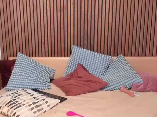 LexyLuv's BongaCams show and profile